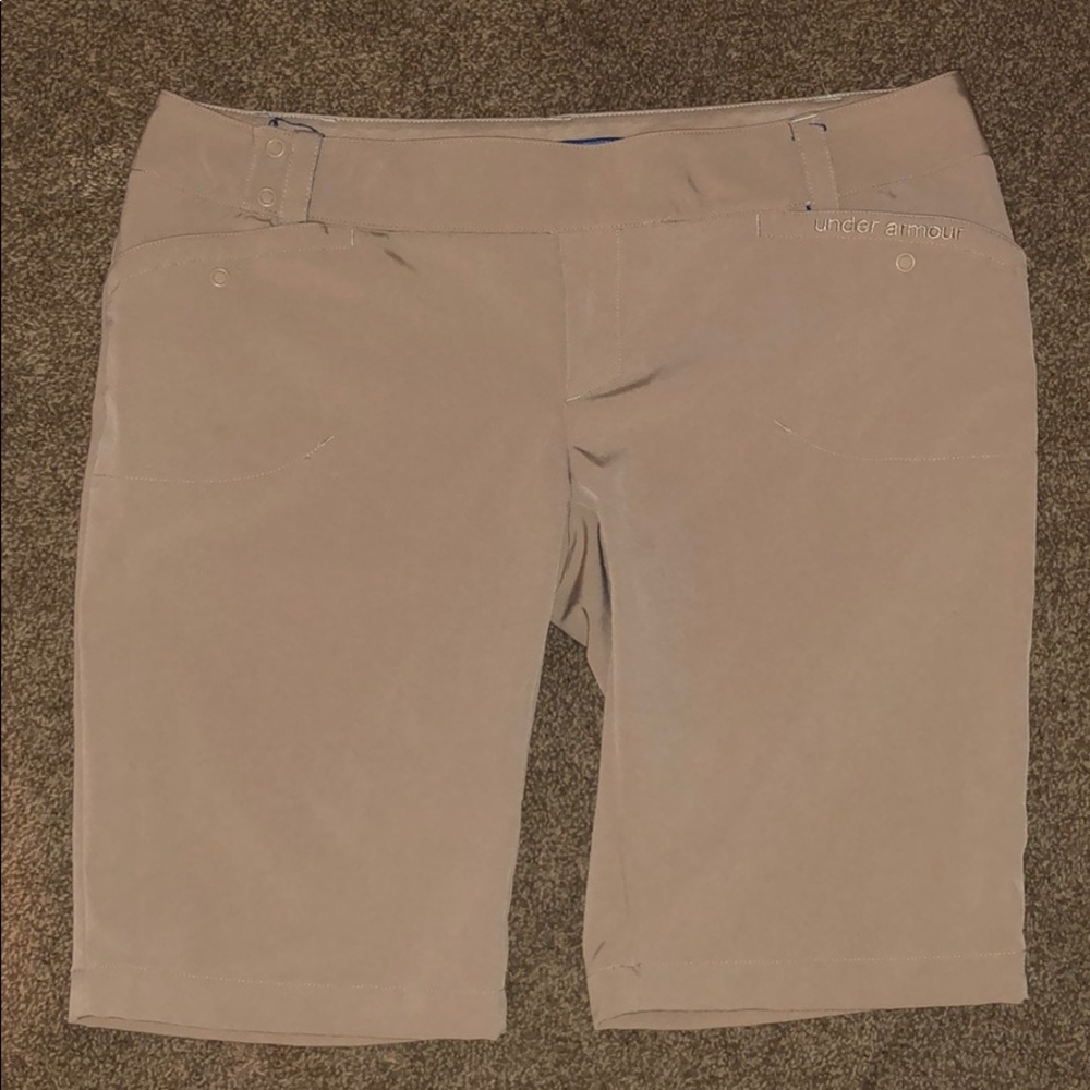Under Armour Performance shorts size 10